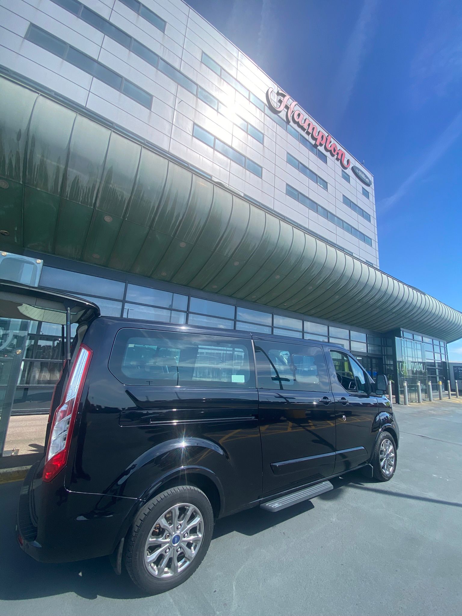 Executive chauffeurs in Liverpool and Merseyside